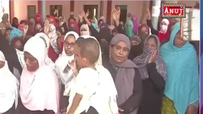 Ennum Ezhuthum Online Exam protest